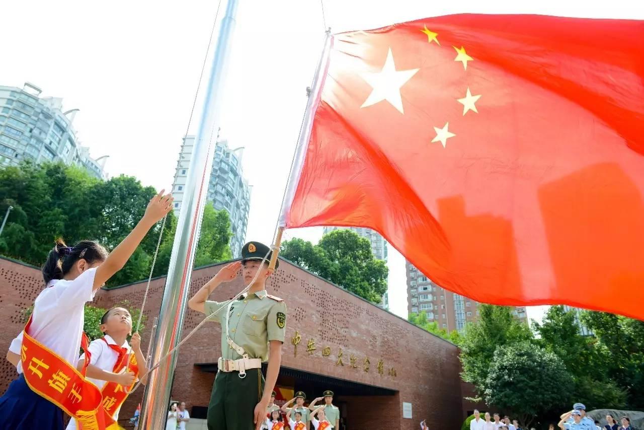 救援鹦鹉